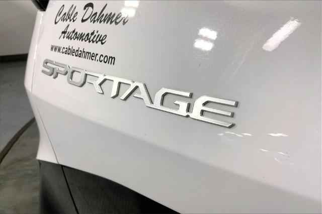 2024 Kia Sportage Vehicle Photo in Lees Summit, MO 64086