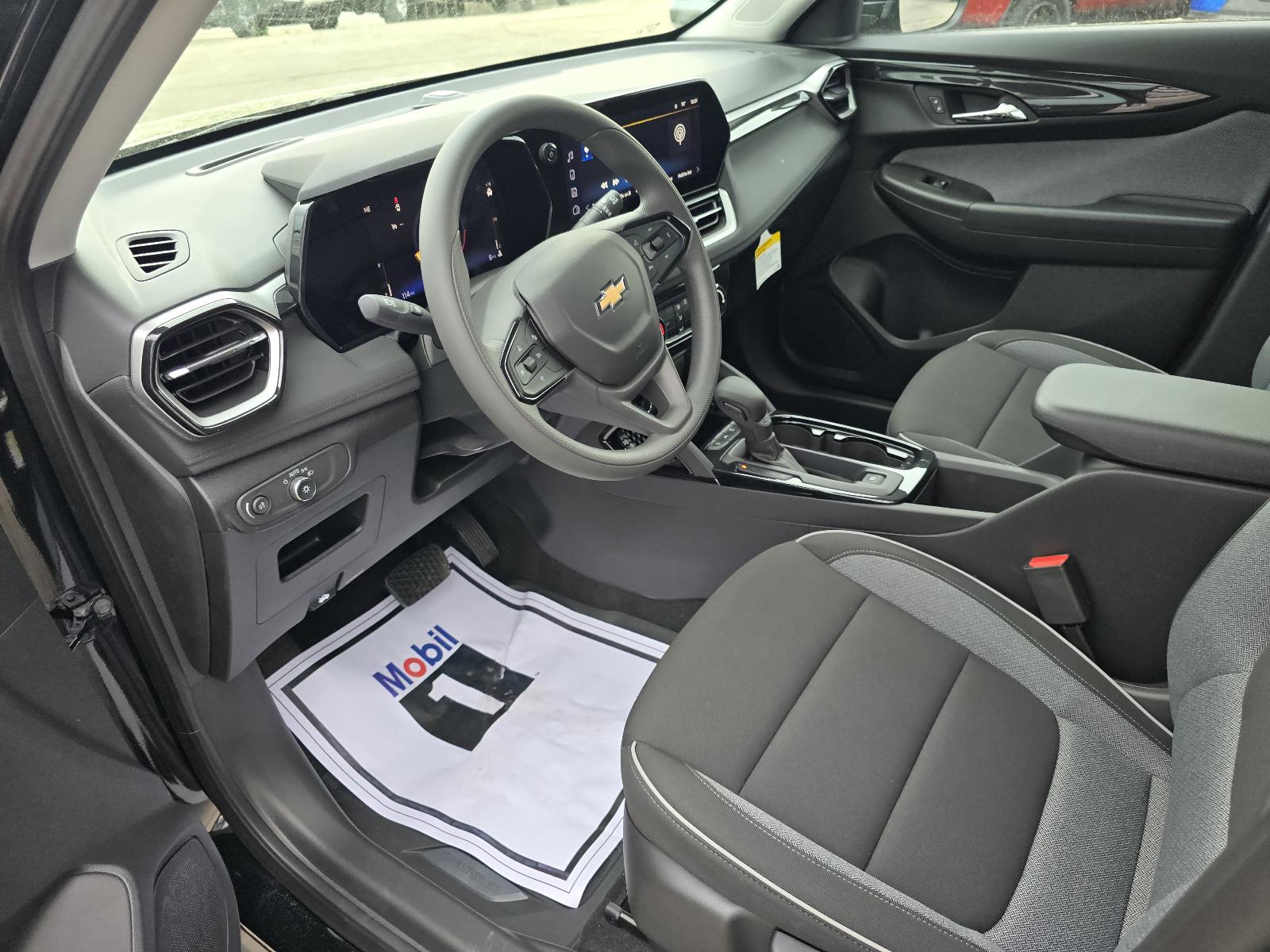 2025 Chevrolet Trailblazer Vehicle Photo in Rolla, MO 65401