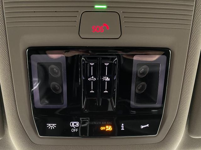 2025 Volkswagen Atlas Vehicle Photo in Appleton, WI 54913
