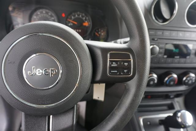 2016 Jeep Patriot Vehicle Photo in FAIRMONT, WV 26554-2318