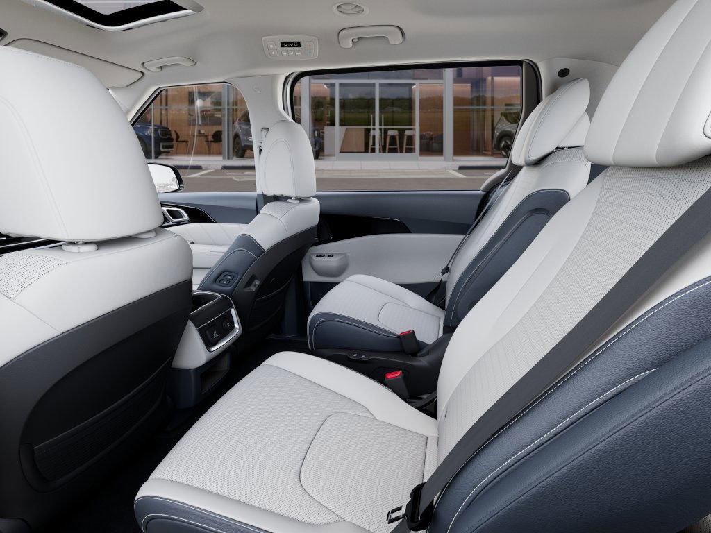 2025 Kia Carnival Hybrid Vehicle Photo in Langhorne, PA 19047