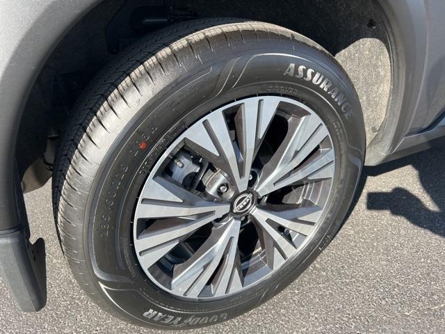 2023 Nissan Rogue Vehicle Photo in GREEN BAY, WI 54304-5303