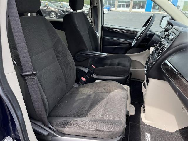 2016 Dodge Grand Caravan Vehicle Photo in TULLY, NY 13159-3159