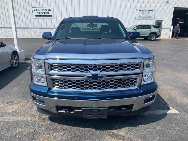 2015 Chevrolet Silverado 1500 Vehicle Photo in APPLETON, WI 54914-4656