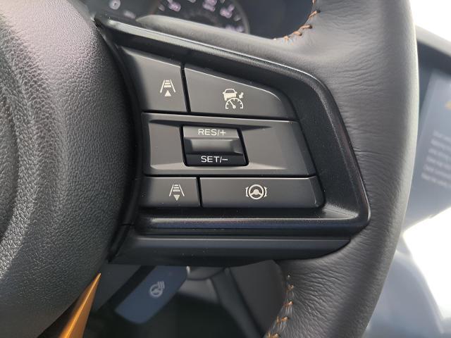 2025 Subaru Outback Vehicle Photo in Green Bay, WI 54304