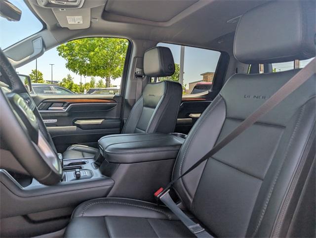 2024 GMC Sierra 1500 Vehicle Photo in AURORA, CO 80012-4011