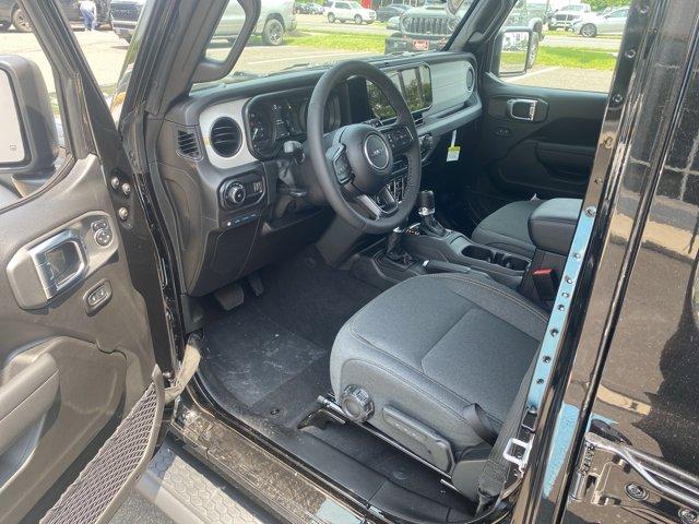 2025 Jeep Wrangler 4xe Vehicle Photo in Doylsetown, PA 18901