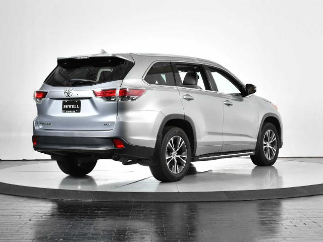 2016 Toyota Highlander Vehicle Photo in DALLAS, TX 75235