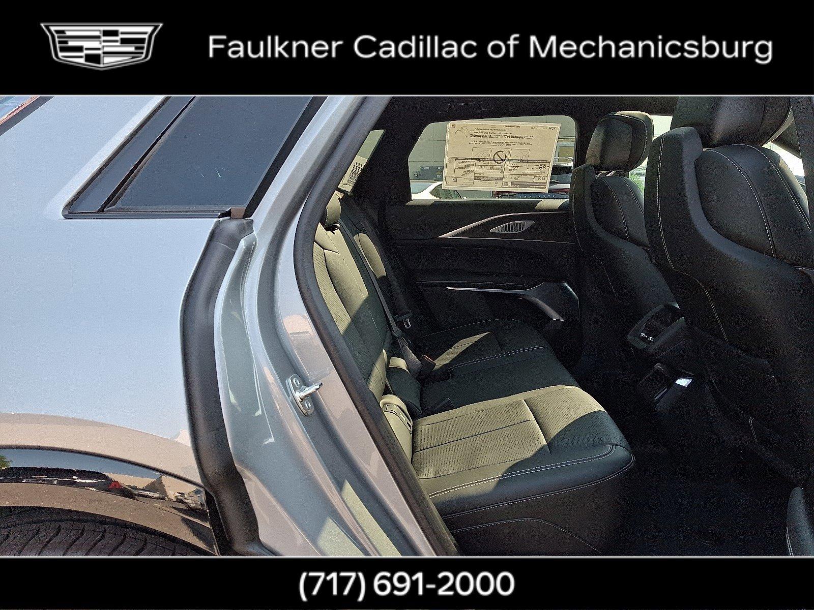 2025 Cadillac LYRIQ Vehicle Photo in MECHANICSBURG, PA 17050-1707