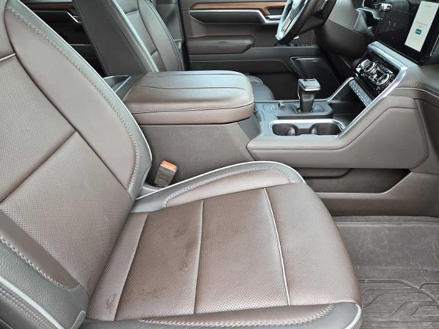 2023 GMC Sierra 1500 Vehicle Photo in DENTON, TX 76210-9321