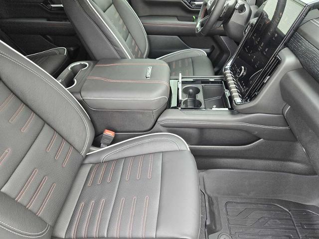 2025 GMC Yukon Vehicle Photo in DALLAS, TX 75209-3016