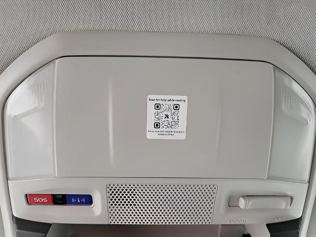 2024 Subaru Ascent Vehicle Photo in Green Bay, WI 54304