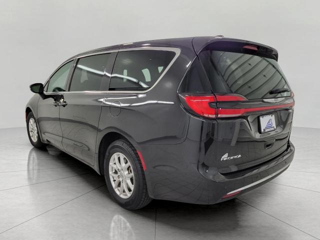 2023 Chrysler Pacifica Vehicle Photo in Neenah, WI 54956