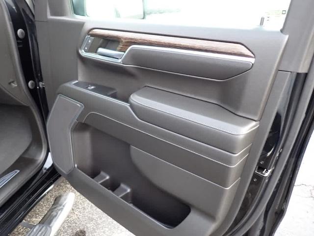2022 GMC Sierra 1500 Vehicle Photo in ZELIENOPLE, PA 16063-2910