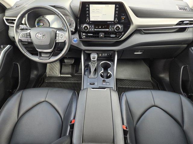 2022 Toyota Highlander Vehicle Photo in Decatur, TX 76234
