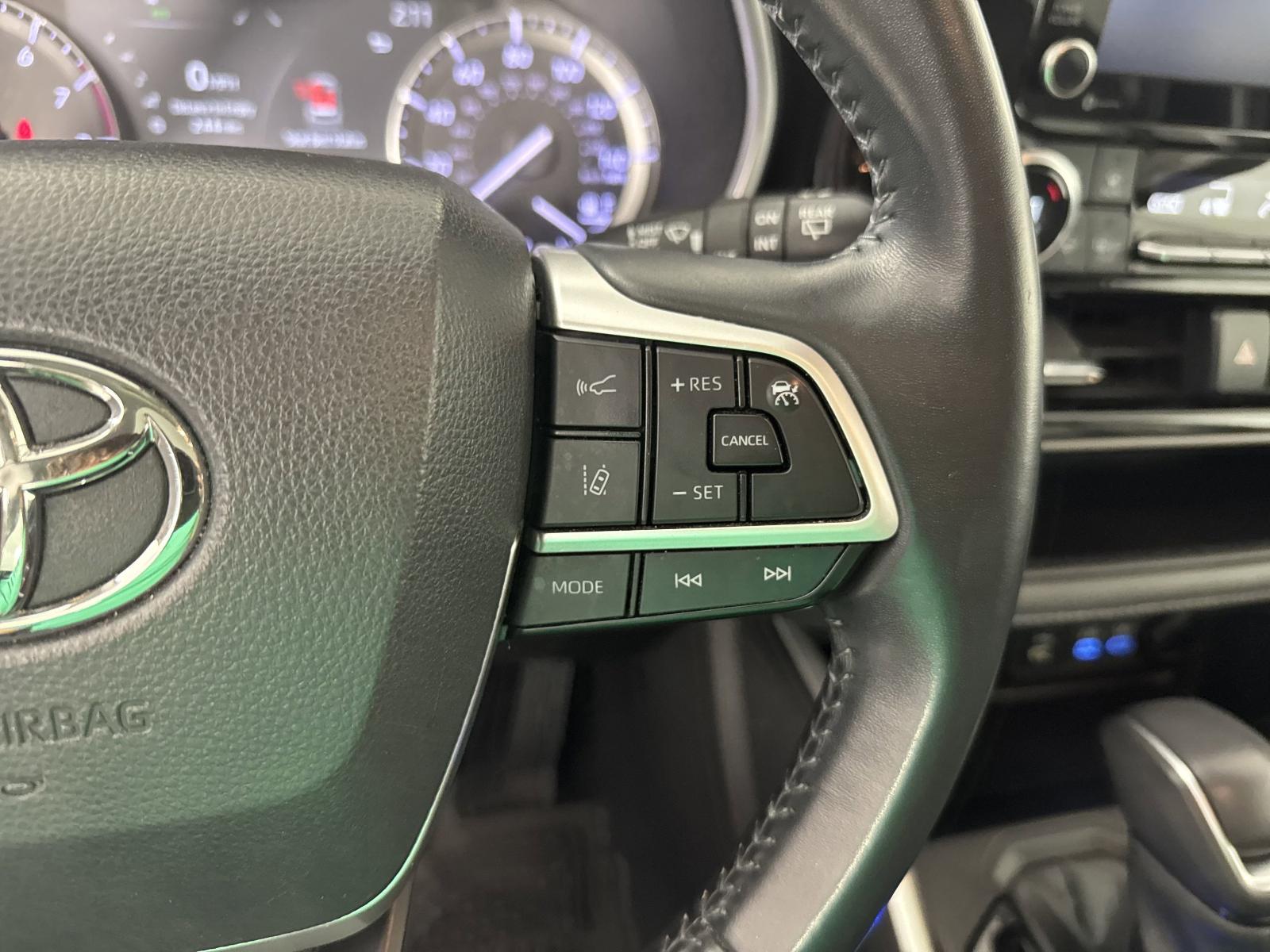 2022 Toyota Highlander Vehicle Photo in Georgetown, TX 78626