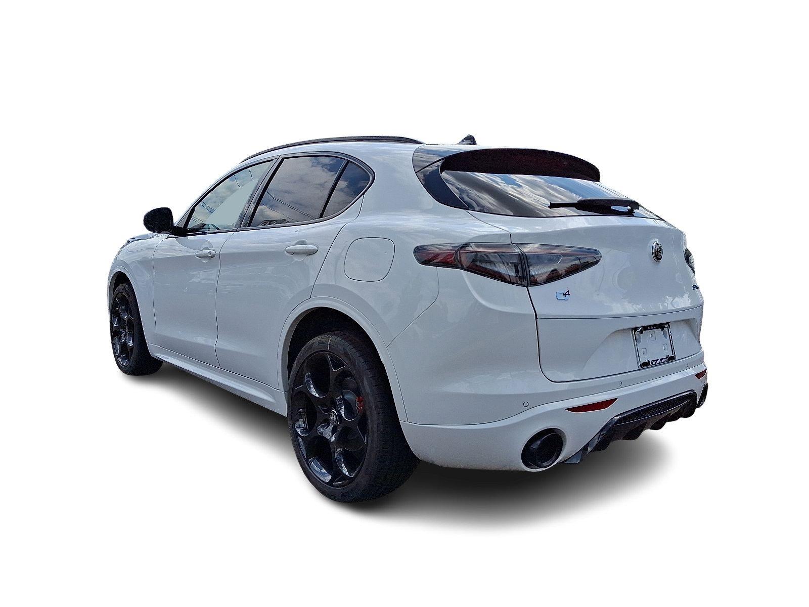 2025 Alfa Romeo Stelvio Vehicle Photo in Willow Grove, PA 19090