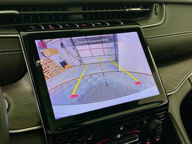 2022 Jeep Grand Cherokee L Vehicle Photo in Doylsetown, PA 18901