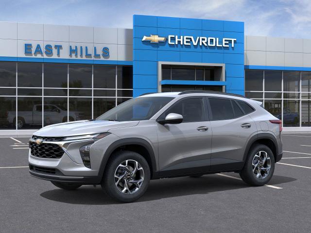 2025 Chevrolet Trax Vehicle Photo in Roslyn, NY 11576