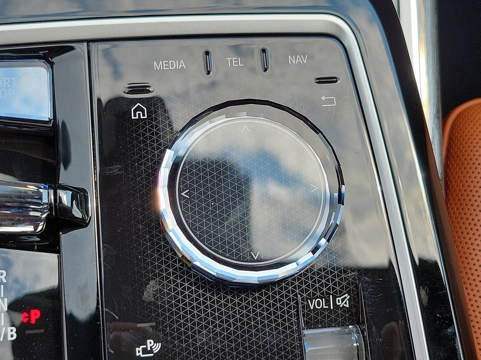 2024 BMW i7 Vehicle Photo in Lancaster, PA 17601