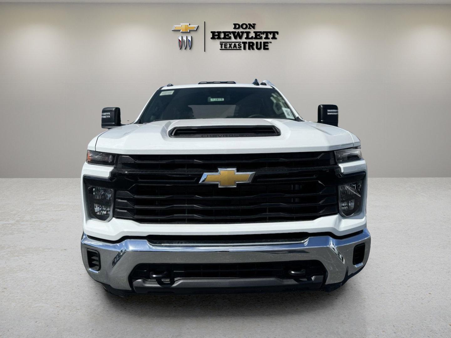 2024 Chevrolet Silverado 3500 HD Chassis Cab Vehicle Photo in GEORGETOWN, TX 78626-7508