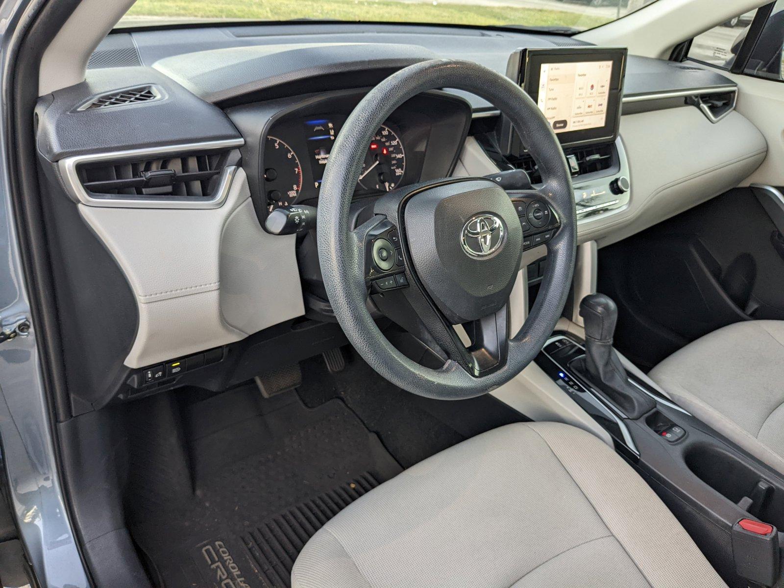 2023 Toyota Corolla Cross Vehicle Photo in Davie, FL 33331