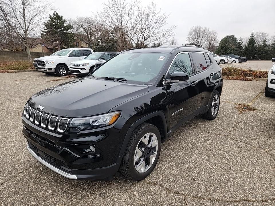 2022 Jeep Compass Vehicle Photo in Cedar Rapids, IA 52402