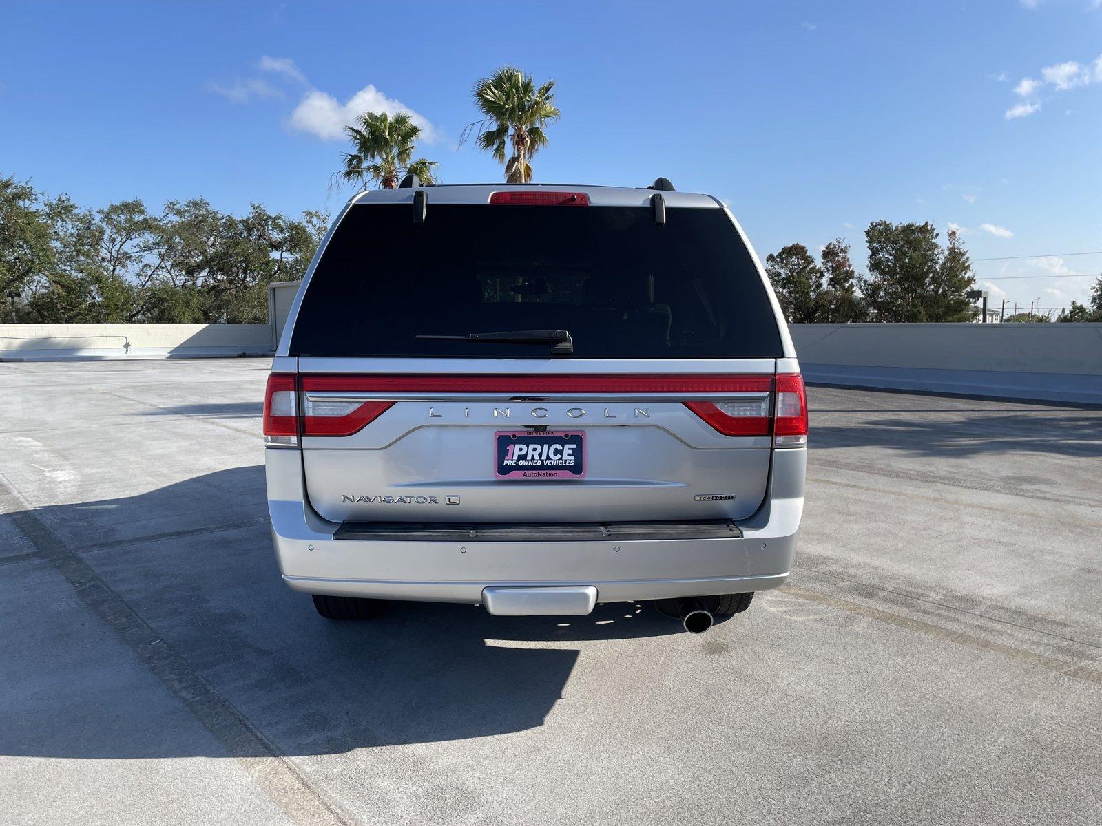 2016 Lincoln Navigator L Vehicle Photo in Clearwater, FL 33765