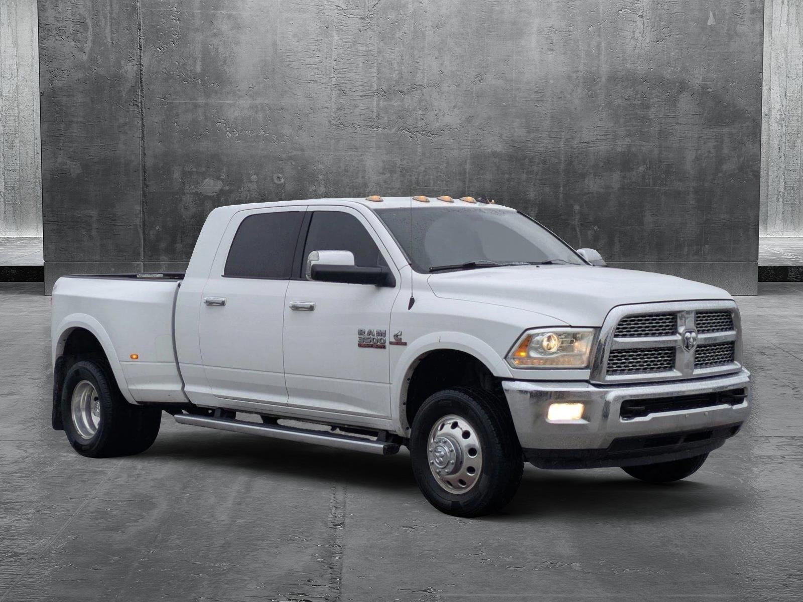 2015 Ram 3500 Vehicle Photo in Corpus Christi, TX 78415