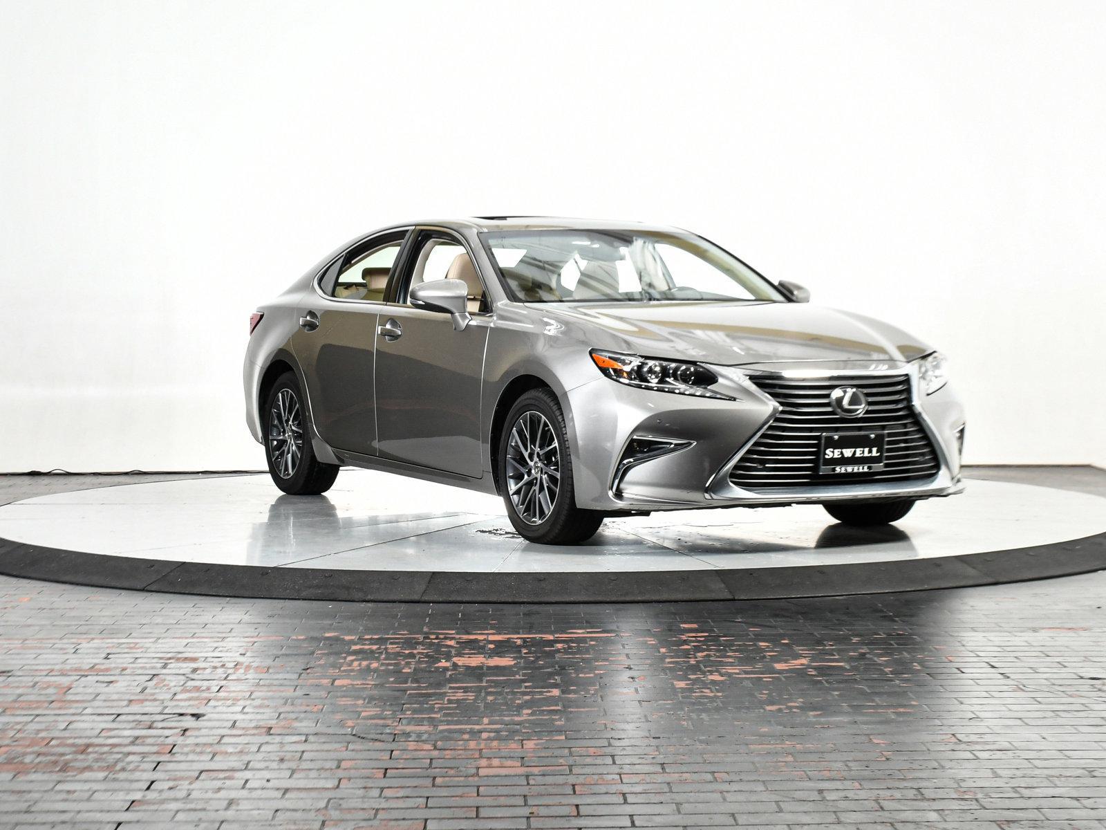 2017 Lexus ES 350 Vehicle Photo in DALLAS, TX 75235