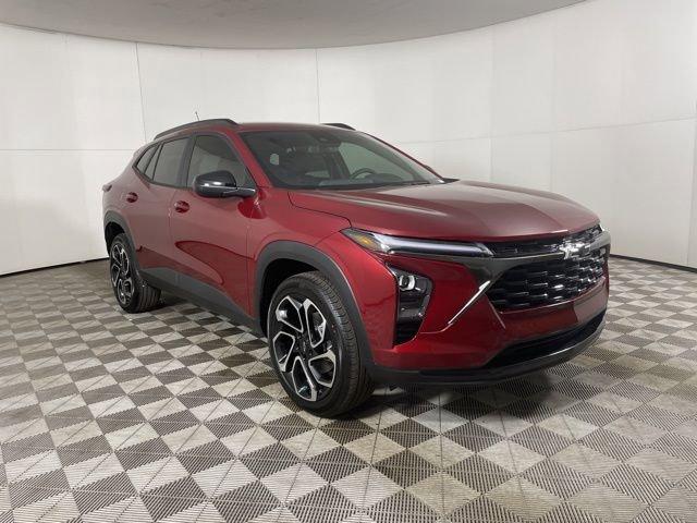 2025 Chevrolet Trax Vehicle Photo in PHOENIX, AZ 85014-3381