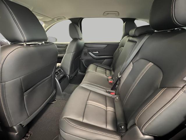 2025 Mazda CX-90 Vehicle Photo in Green Bay, WI 54304