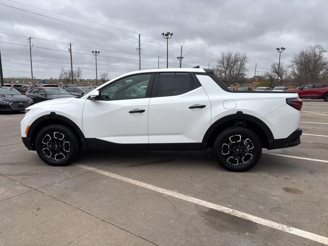 Certified 2024 Hyundai Santa Cruz SEL with VIN 5NTJBDDE2RH115955 for sale in Wichita, KS