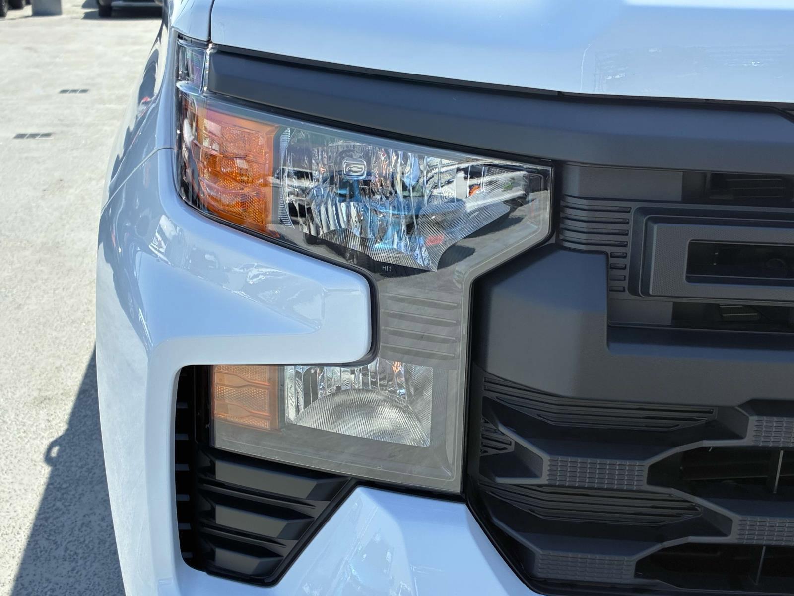 2025 Chevrolet Silverado 1500 Vehicle Photo in LOS ANGELES, CA 90007-3794