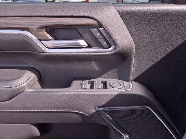 2023 Chevrolet Silverado 1500 Vehicle Photo in NEDERLAND, TX 77627-8017