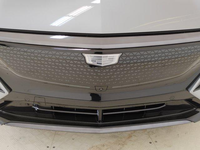 2025 Cadillac LYRIQ Vehicle Photo in PINEVILLE, NC 28134-8495