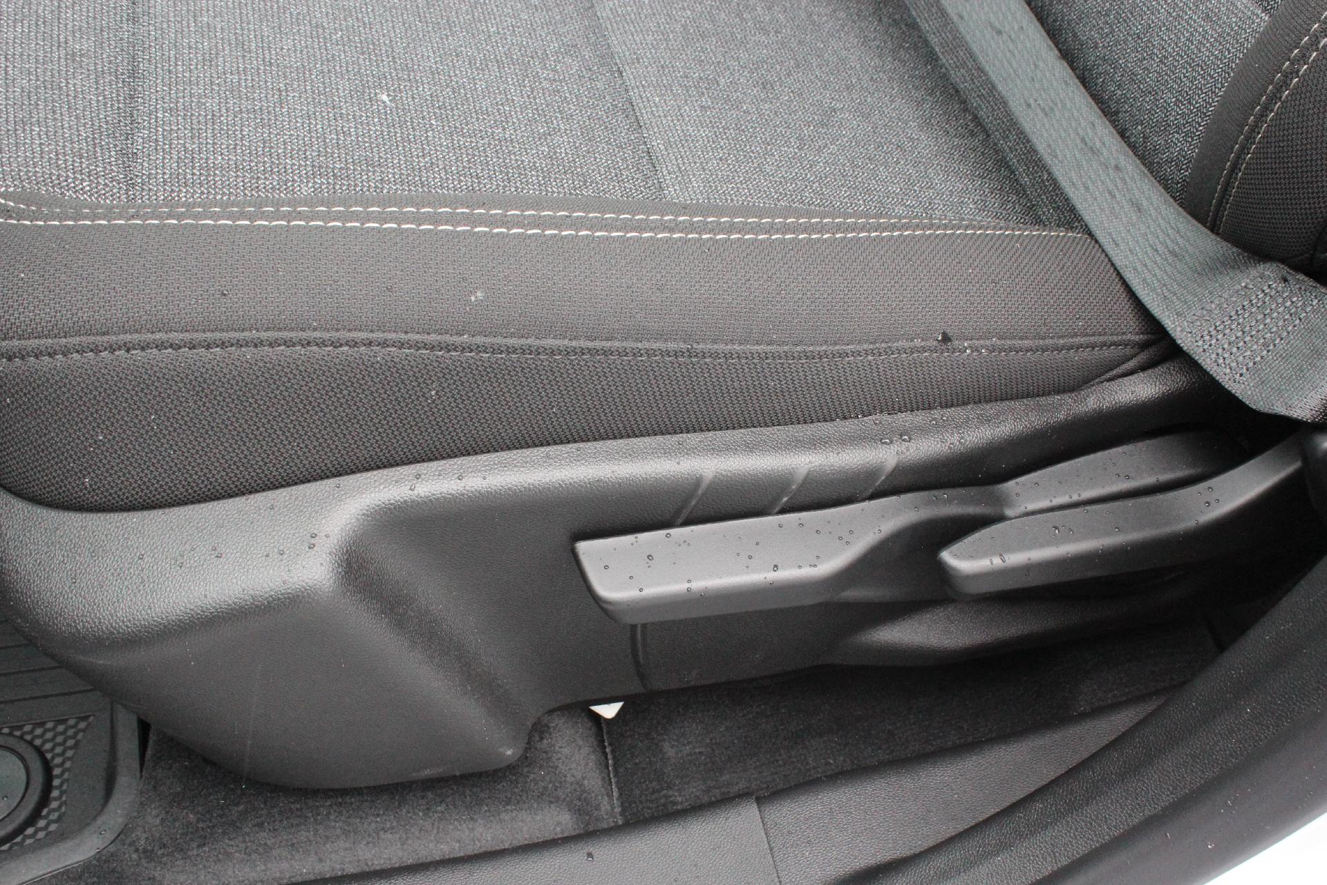 2025 GMC Terrain Vehicle Photo in AURORA, CO 80012-4011