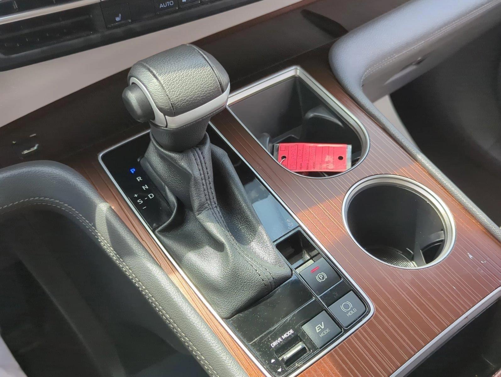 2023 Toyota Sienna Vehicle Photo in Ft. Myers, FL 33907