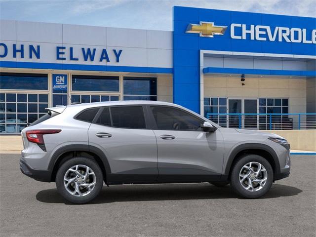 2025 Chevrolet Trax Vehicle Photo in ENGLEWOOD, CO 80113-6708