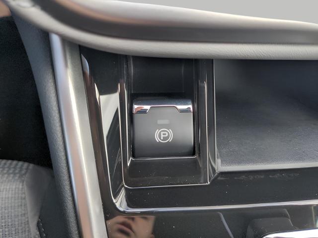 2025 Subaru Outback Vehicle Photo in Green Bay, WI 54304