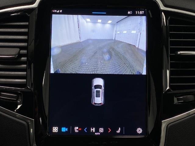 2025 Volvo XC90 Vehicle Photo in Appleton, WI 54913