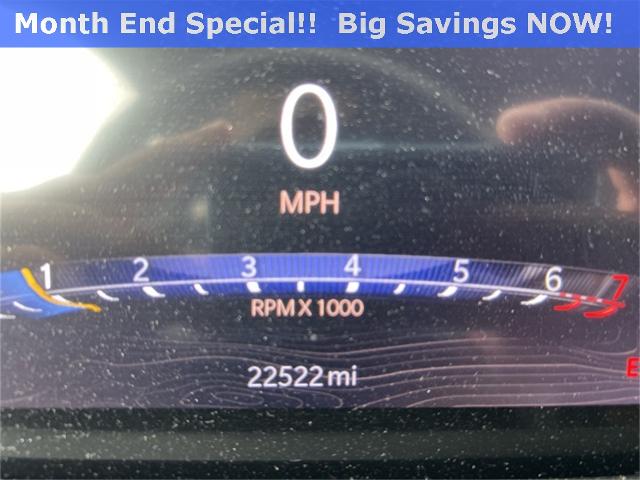 2023 Jeep Grand Cherokee L Vehicle Photo in GREEN BAY, WI 54304-5303