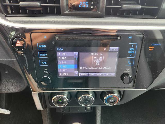 2018 Toyota Corolla Vehicle Photo in HOUSTON, TX 77079