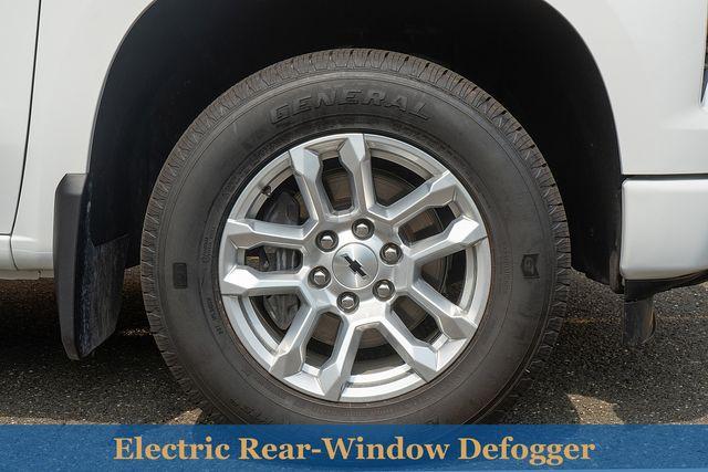 2023 Chevrolet Silverado 1500 Vehicle Photo in DANBURY, CT 06810-5034