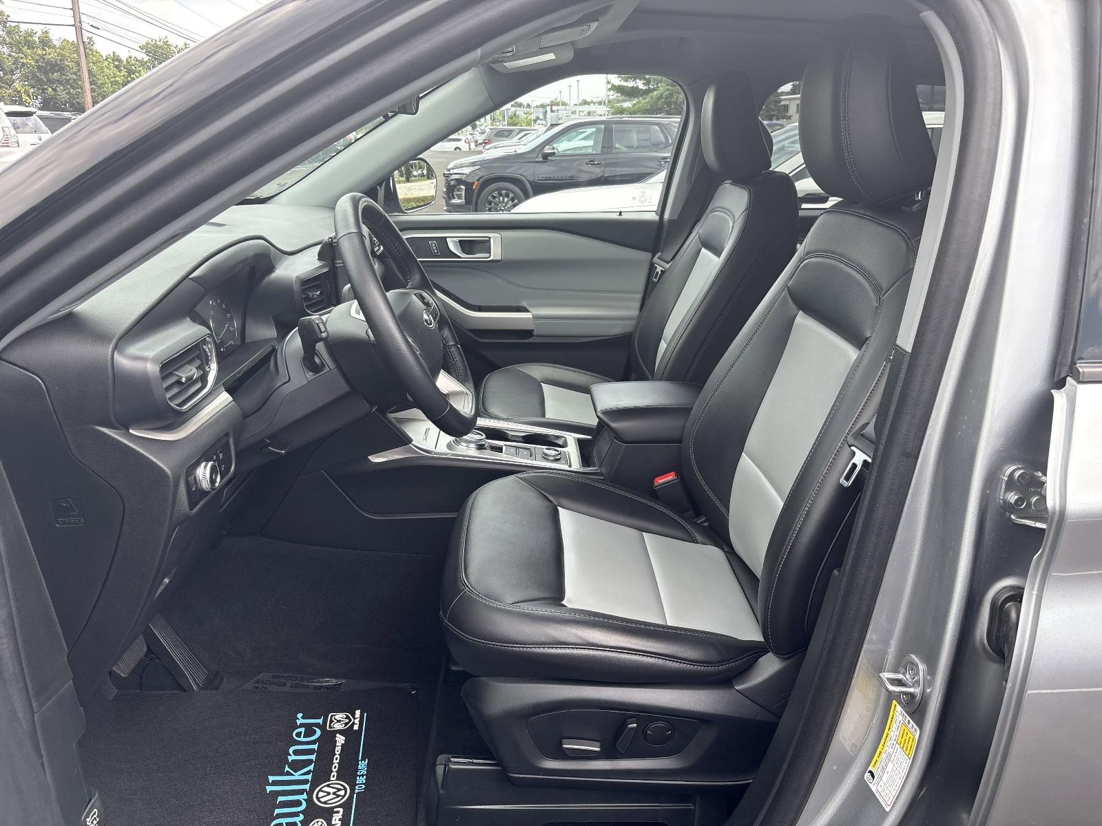 2023 Ford Explorer Vehicle Photo in Mechanicsburg, PA 17050-1707