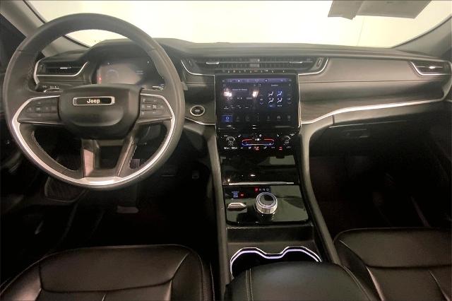 2024 Jeep Grand Cherokee Vehicle Photo in Kansas City, MO 64114