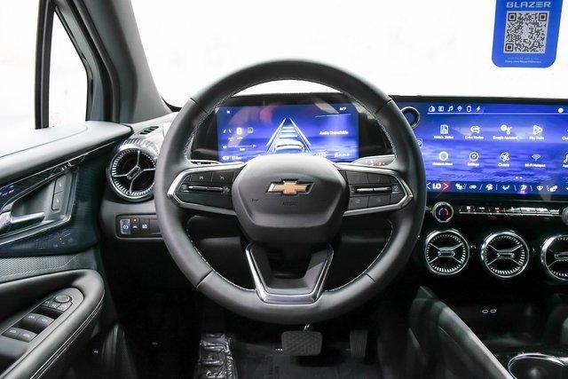 2024 Chevrolet Blazer EV Vehicle Photo in EVERETT, WA 98203-5662