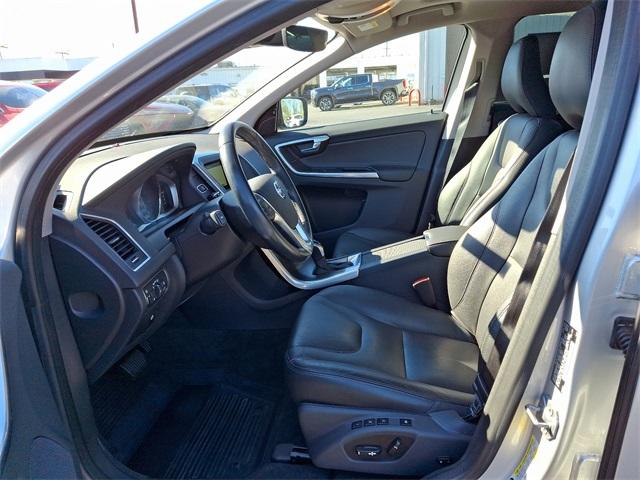 2016 Volvo XC60 Vehicle Photo in New Bloomfield, PA 17068
