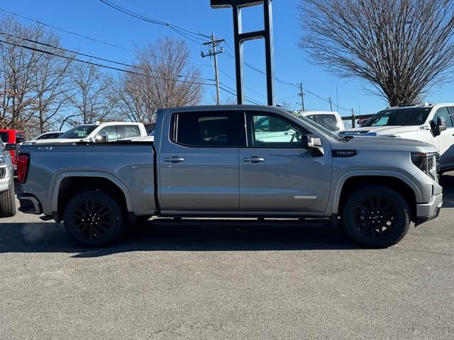 2025 GMC Sierra 1500 Vehicle Photo in LOWELL, MA 01852-4336