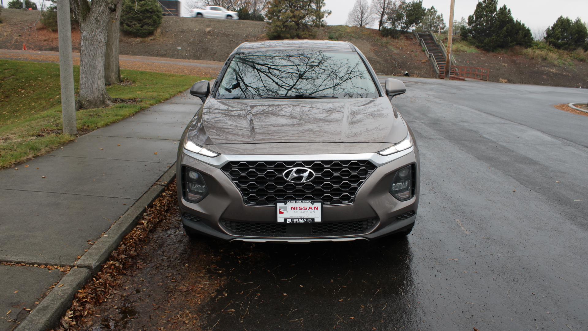 Used 2020 Hyundai Santa Fe SE with VIN 5NMS2CAD5LH218381 for sale in Lewiston, ID